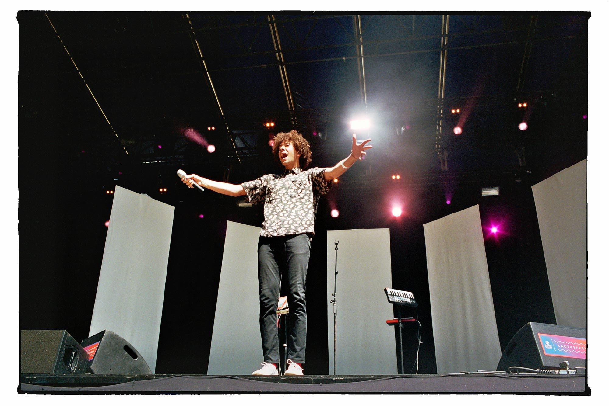 Témé Tan on stage @ Cactus Festival